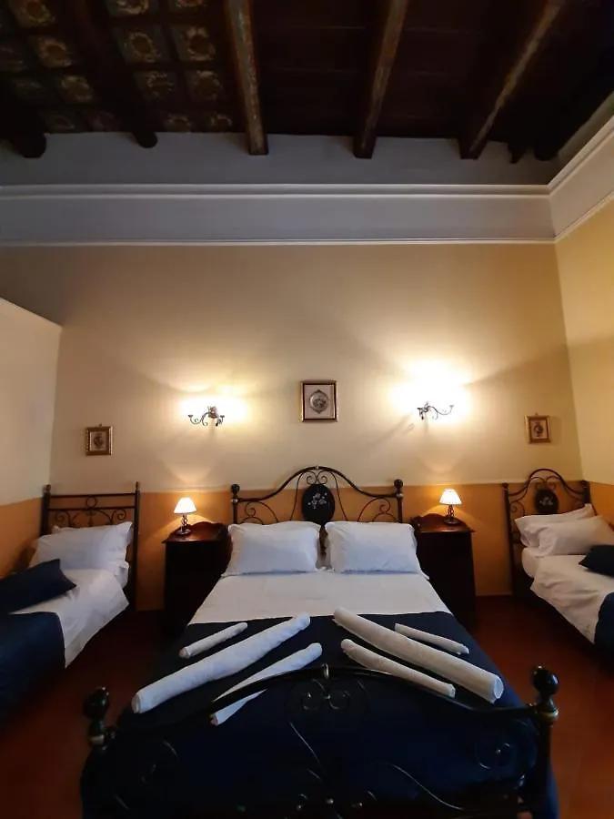 *** בית הארחה Hotel Pignatelli Napoli איטליה