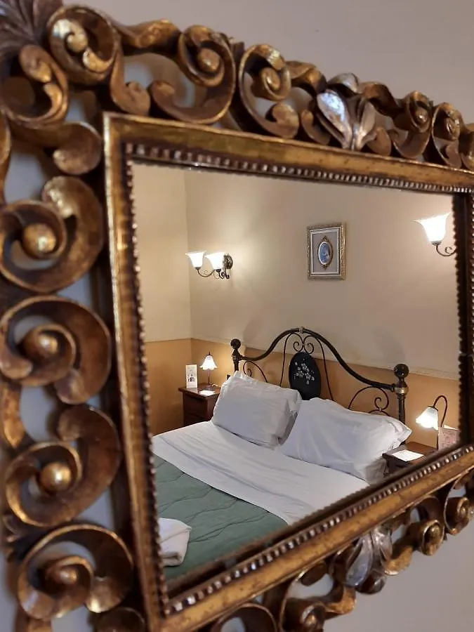 Hotel Pignatelli Napoli בית הארחה