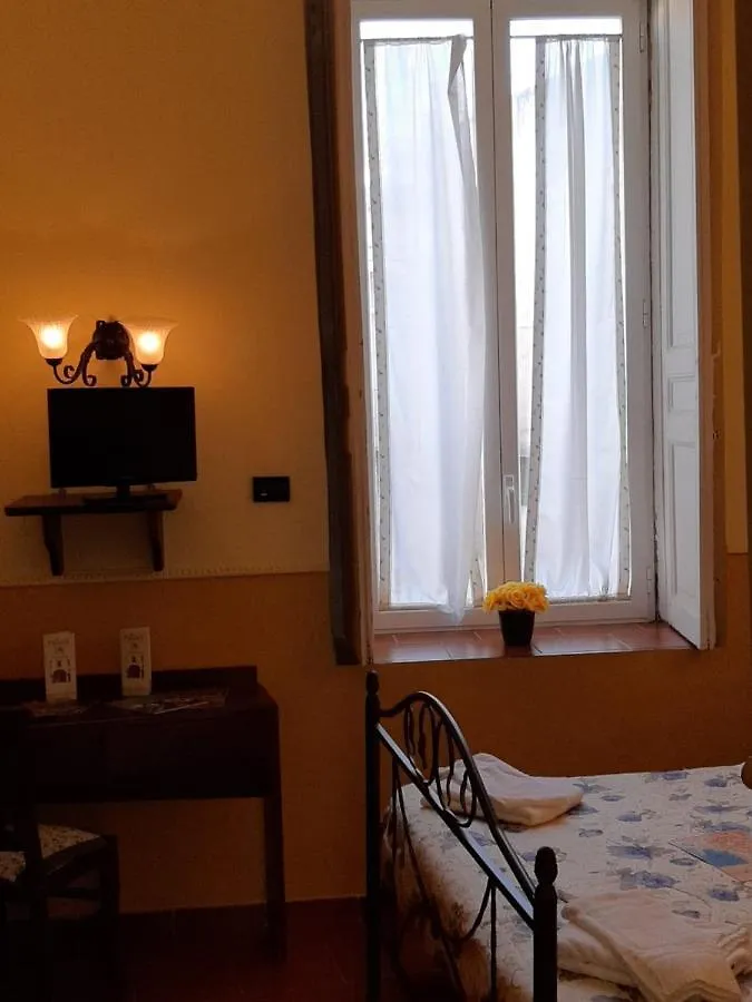 בית הארחה Hotel Pignatelli Napoli