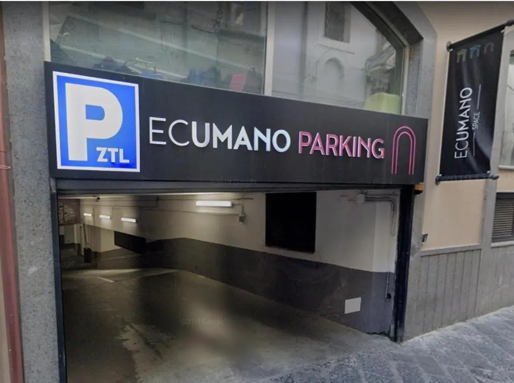 *** Pensión Hotel Pignatelli Napoli Italia
