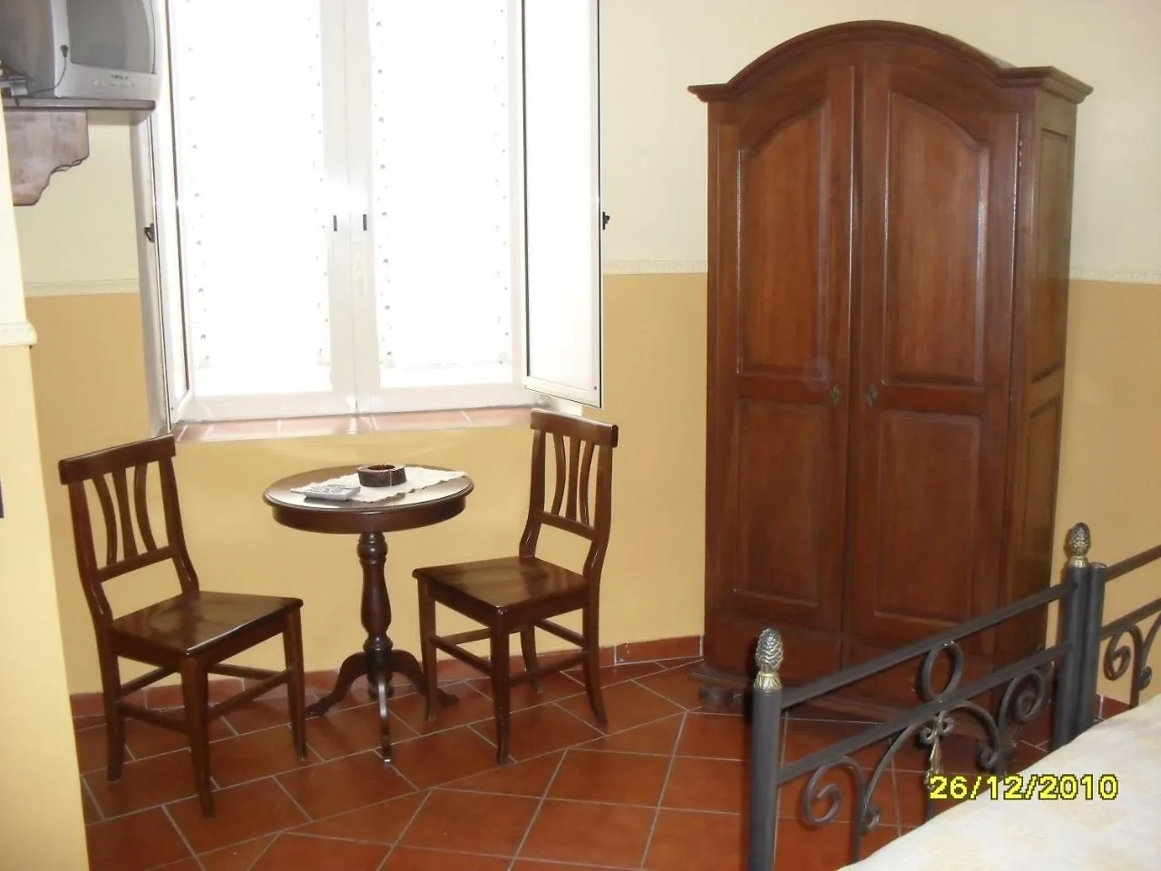 *** Guest house Hotel Pignatelli Napoli Italy