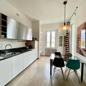Piazzale Susa Bright Flat Con Veranda Apartamento